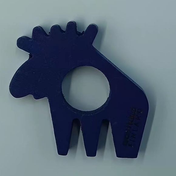 VTG Aarikka Finland 4 Blue Birch Wood Moose Napkin Rings and 20 Moose Napkins - Picture 7 of 7